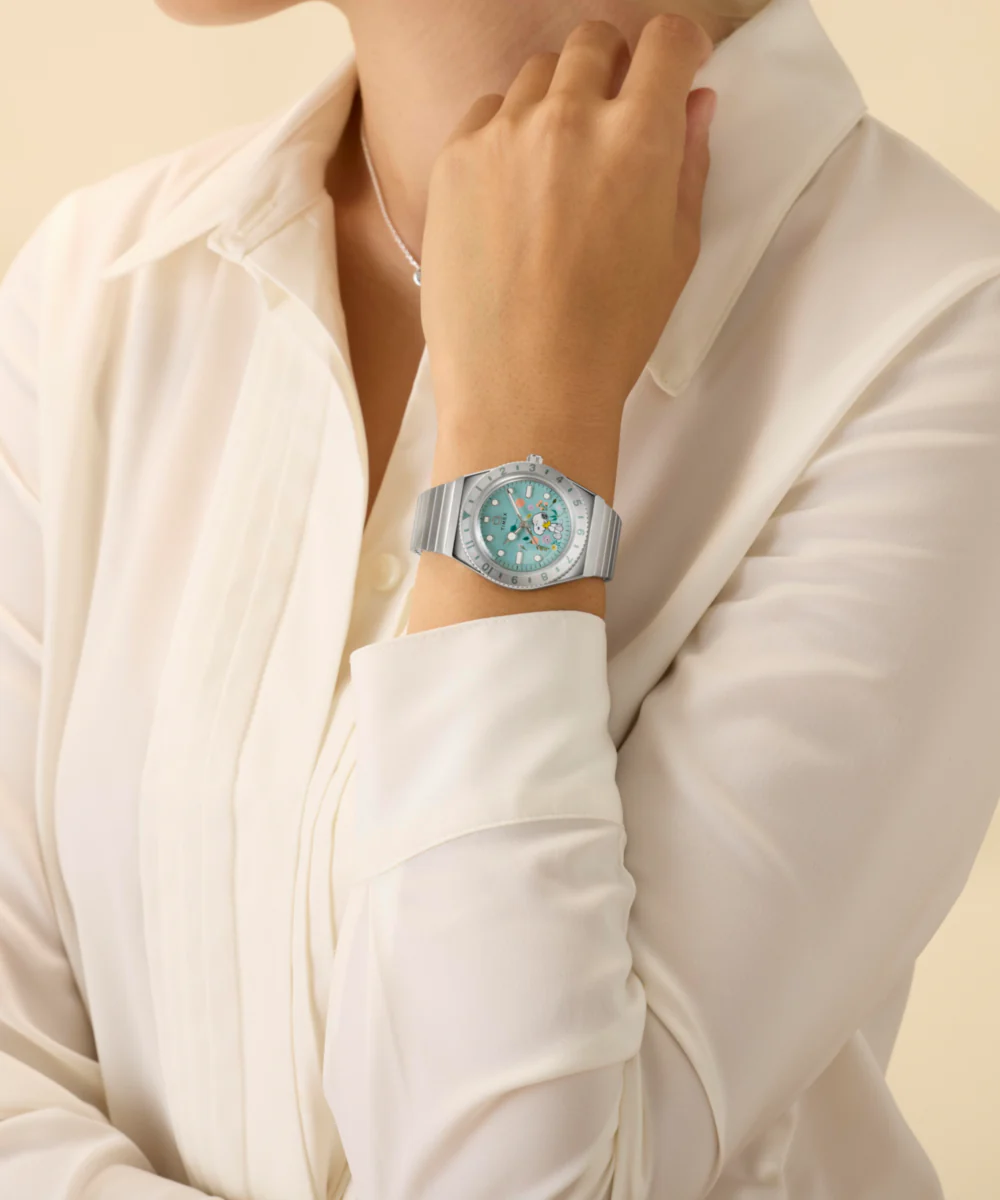 Peanuts® x Q Timex® 36mm Stainless Steel Expansion Band Watch - Image 3