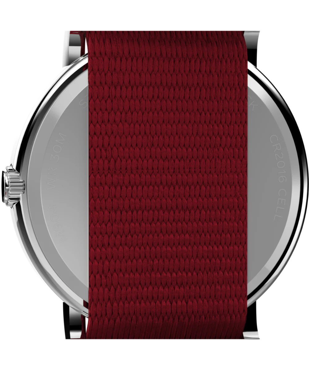 Peanuts® x Timex Snoopy 38mm Fabric Strap Watch - Image 4